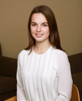 Александра Елизарова